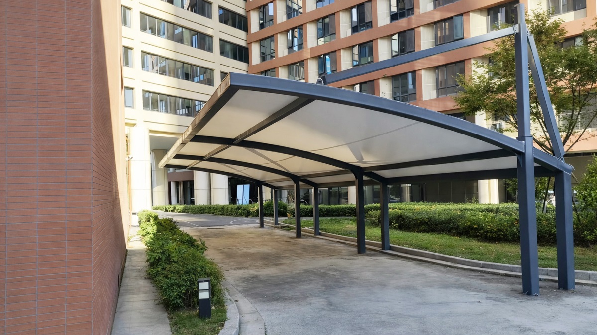 University of Kuala Lumpur-Parking lot sunshade-2